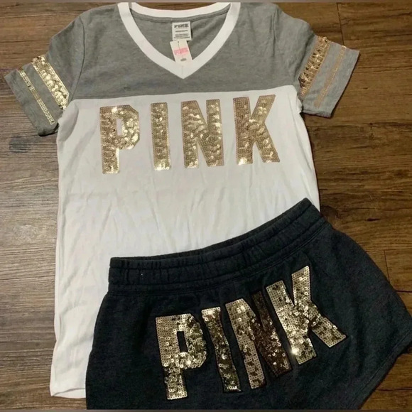 VS PINK BLING EVERYDAY TSHIRT/RETRO
SHORTS  OUTFIT SET S - Picture 5 of 11